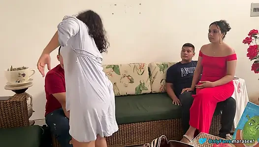 Wilde fantasie, meinen airbnb-gastgeber zu ficken