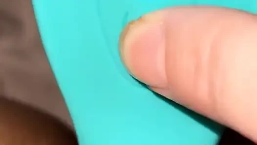 Ich bin immer und immer wieder gekommen und den ganzen tag darüber, meine arme kleine muschi ist müde
