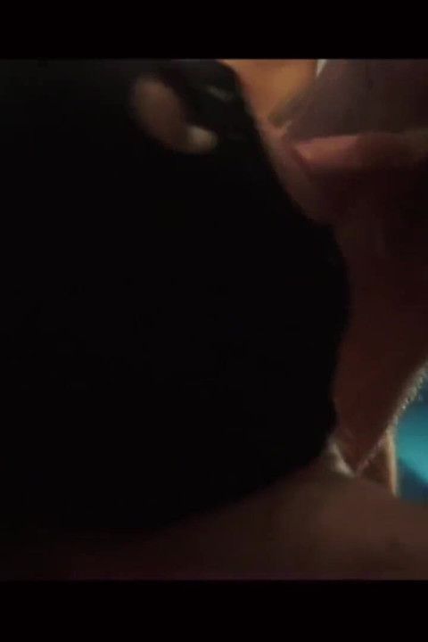 Дневной патруль, полицейский, ночное время, сперма для шлюхи