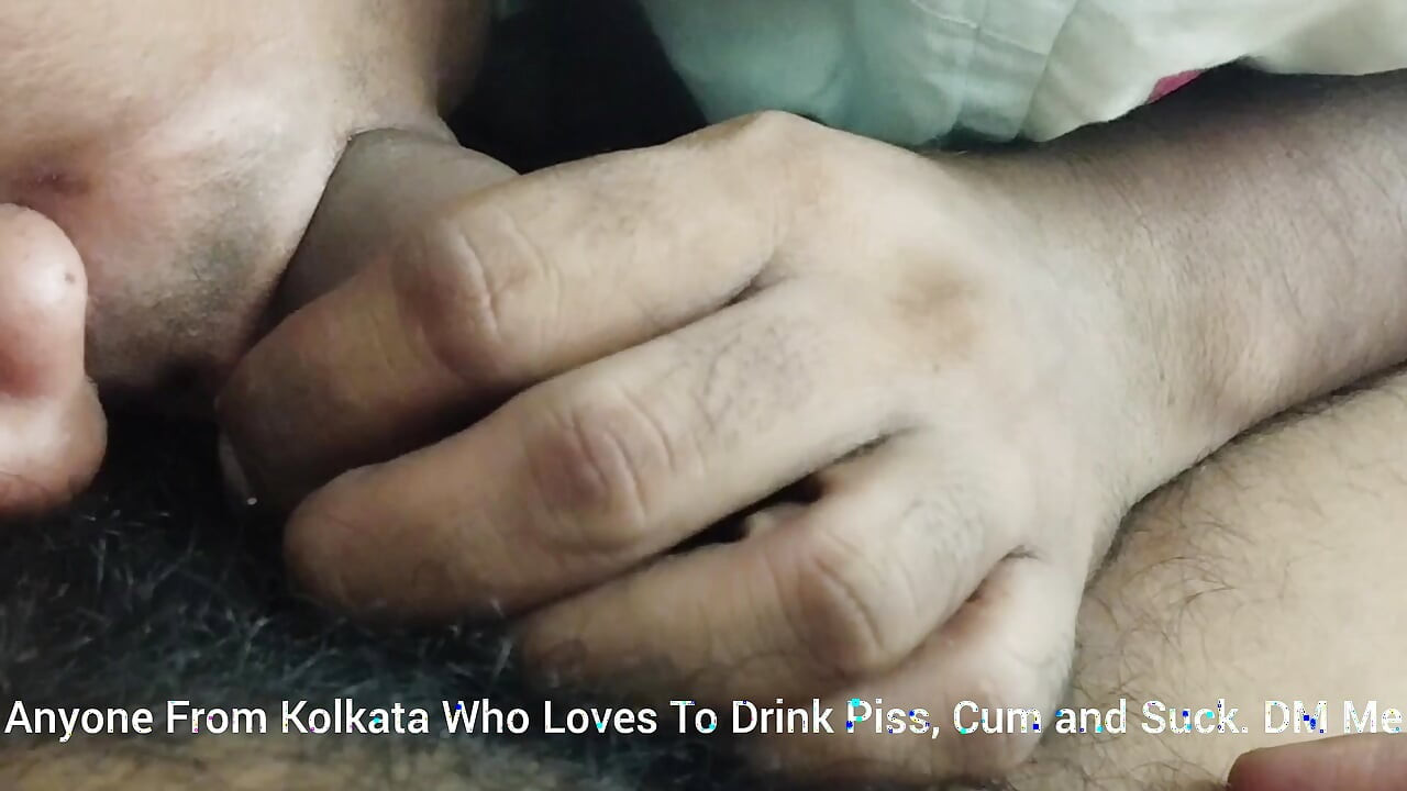 Desi Friend Suck Cock First Time - Smells, Suck & Takes Cum in Mouth (Desi Indian Gay)