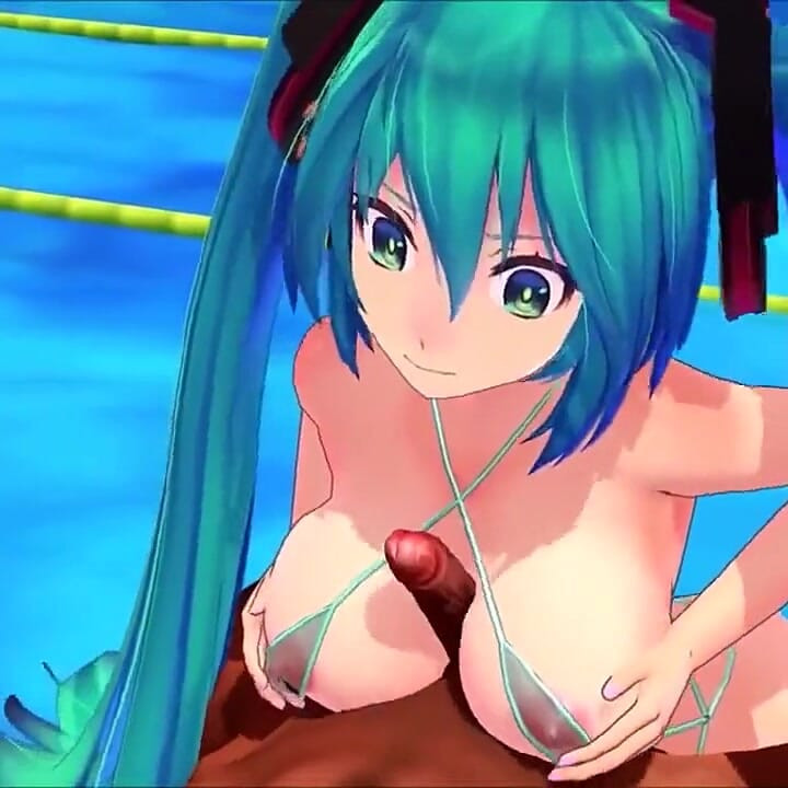 هاتسوني ميكو بيكيني صغير