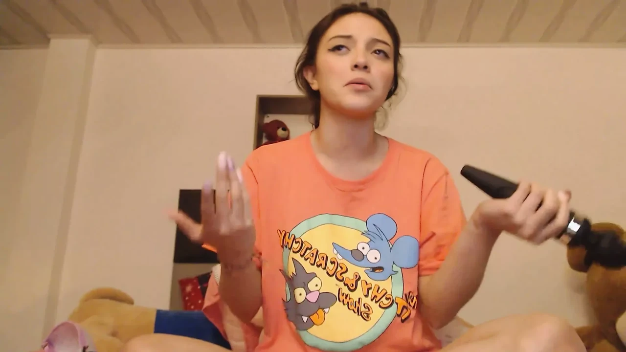 Nerdy Girls Are Very Horny and Naughty, We Really Like Sex