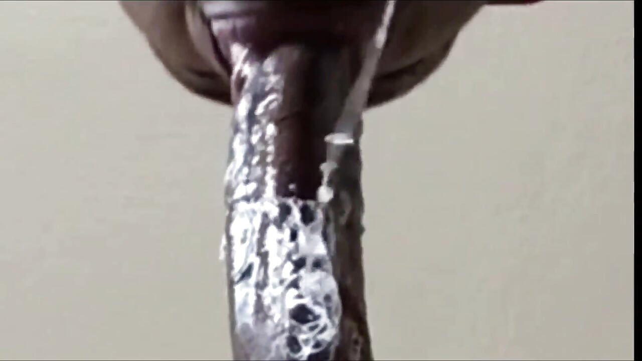 PERFECT LIPS-keeps sloppily sucking an slurping dick while it NUTS! In her mouth!!!