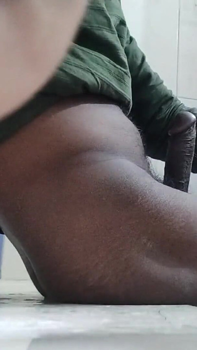 Nepali boy hand sex with bathroom | Clip 1