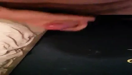 Güçlü bir orgazmın tadını çıkarmak.