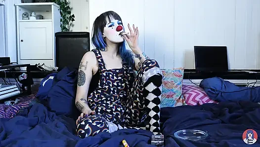 Hairy Clown Smokes