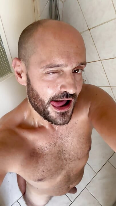 Cumshot in the kitchen