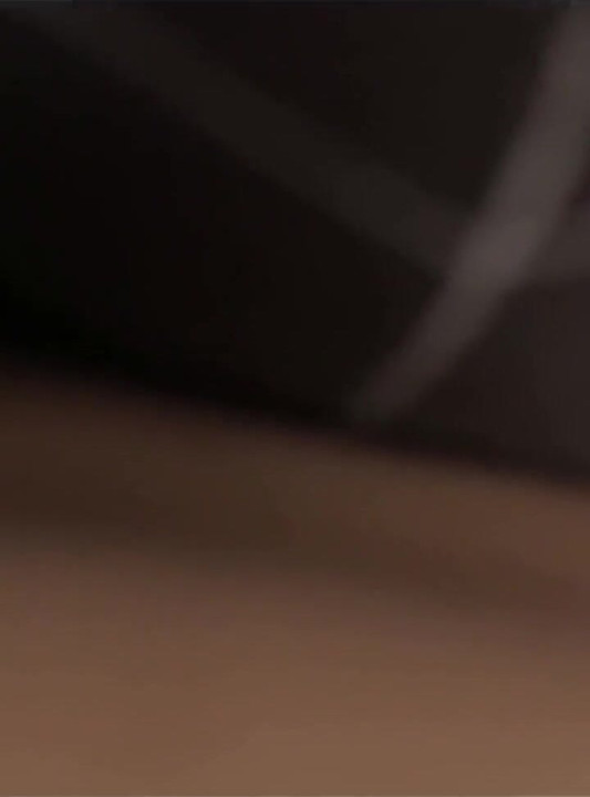 Ein schwarzes spiderman-cosplay-mädchen ficken, bis er mehrmals in ihre muschi kommt - Neueste indonesischer porno