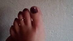 Милфа Submk69 сосет мои пальцы ног
