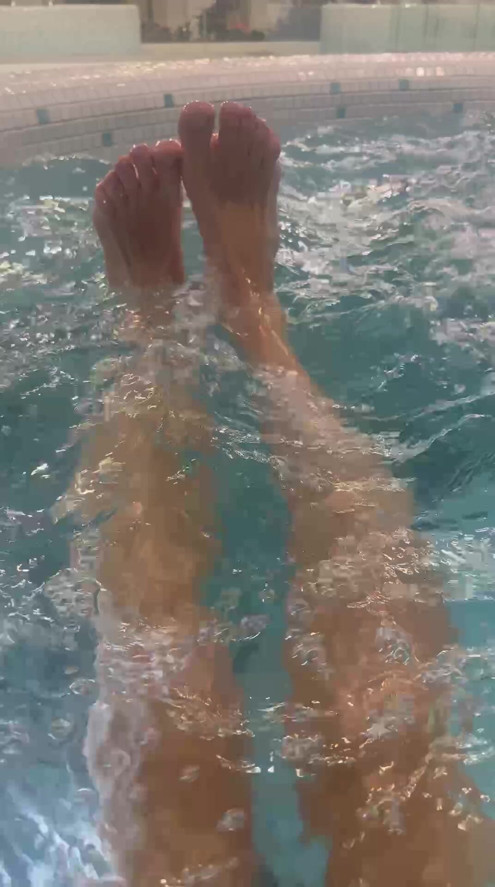 outdoor pool feet teasing