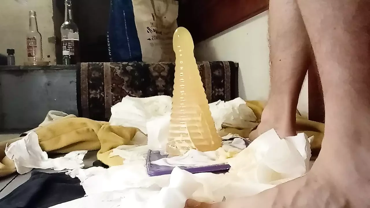 Dilatare anală extremă cu dop