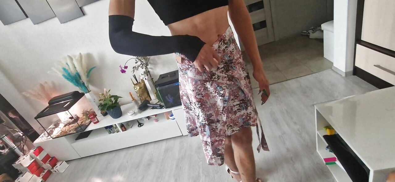 Fucked a hot Sissy slut in stilettos without a condom in the ass !