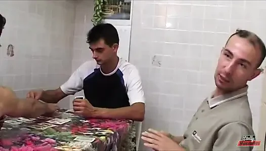 Оргия с двумя дамами-брюнетками