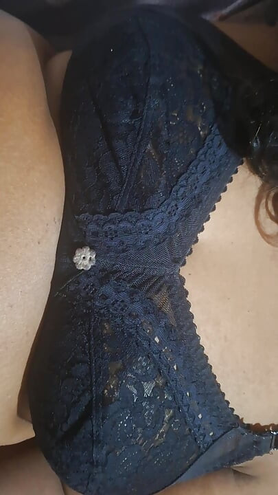 milf relaxando, ninguém em casa
