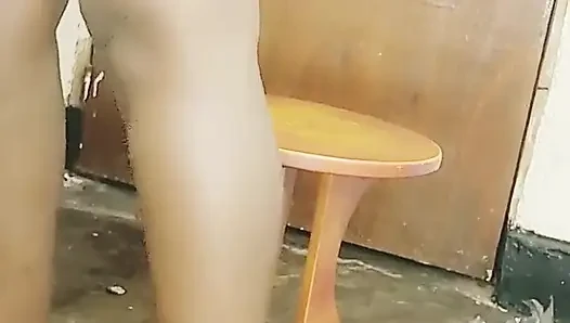 Close up - bugil bantuin aku untuk crot di memekku