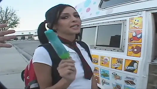 Strong penetrated slit of Horny Youngster love box looks tiny full of cum face