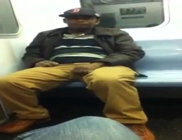 Str8 daddy grabbing his bulge