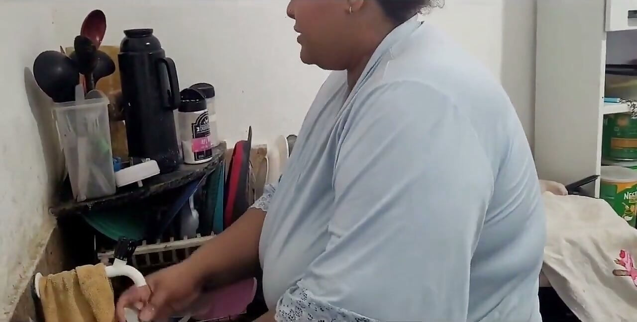 Stepmother, Let's Fuck in the Kitchen? (she Took a Lot of Cum in Her Mouth)