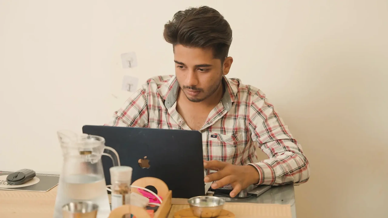 Cheating Husband Caught on Camera - Shocking Infidelity