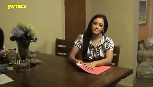 Üvey annenin götü benim