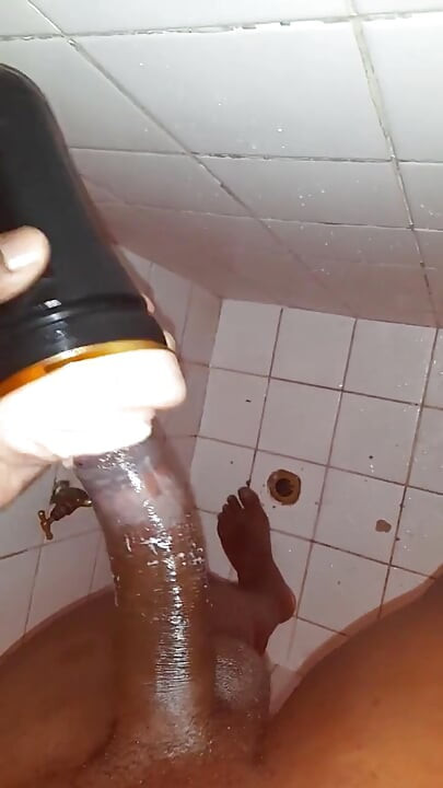 Jerking off S11 E8