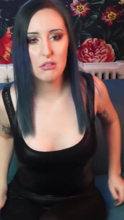 Detik emosi dari "Awak Pembonggol Stoking Yang Menyedihkan - Fetish Kaki, Penghinaan, Kawalan orgasme - Miss Faith Rae"