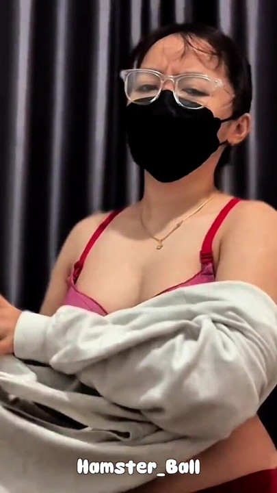 Cheating on My Girlfriend, Watching Her After Showering Before Leaving for College | Clip 2