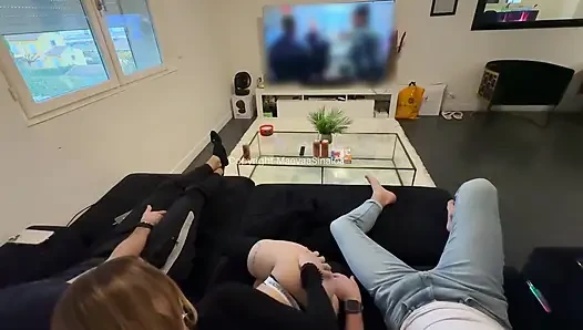 Ich werde vor den Augen meines Mannes von seinem besten Freund gefickt