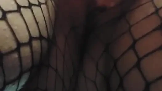 Çok yaşa ülke! Arkadaşlar, pastalar ve seks