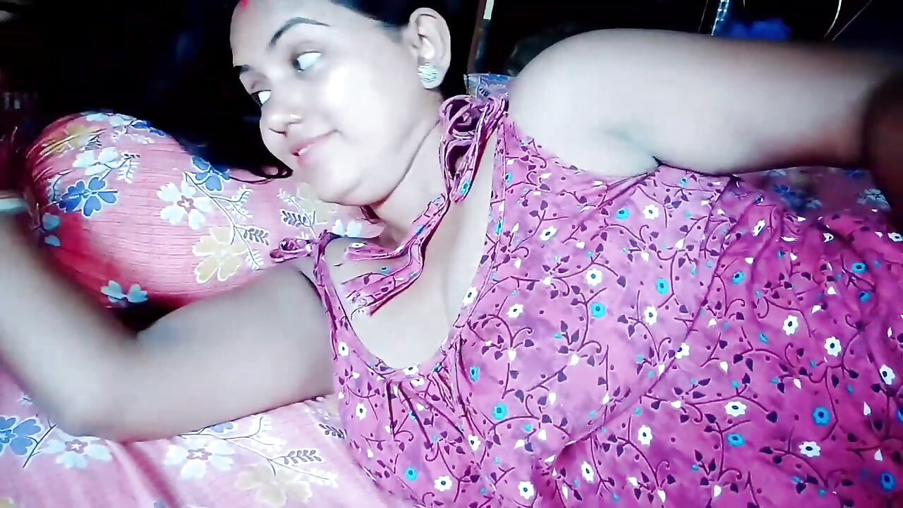 Desi style New Couple Viral Hardcore Fucking In the front of step sister
