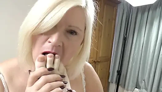 Horny Bitches Going Wild