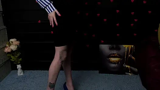 Striptis dengan masturbasi dan tamparan. Dokter ngentot aku