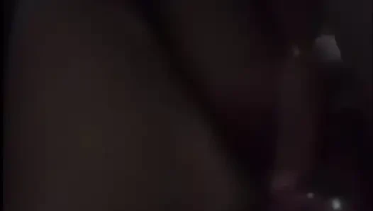 Wie ich meinen Mann im Bett verwöhne.