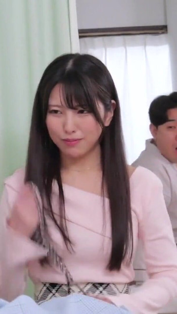 Bahagian 2 Teman wanita saya yang datang melawat saya di atas katil di sebelah saya adalah do-mogok, jadi jika saya mengganggunya secara seksual melalui tirai, saya tidak akan menjadi panas! ? Saya banyak memberikannya bagi pihak teman lelaki saya yang berada di hospital dan tidak dapat bergerak! | Klip 1