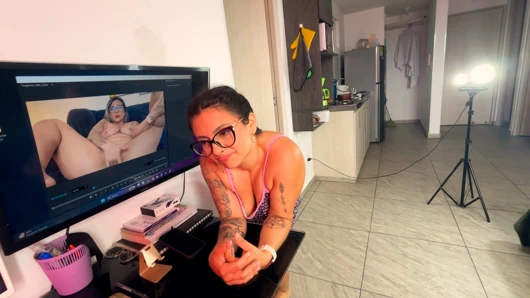 Distracting My Husband While He Works: Surprise Blowjob and Creampie in the Office