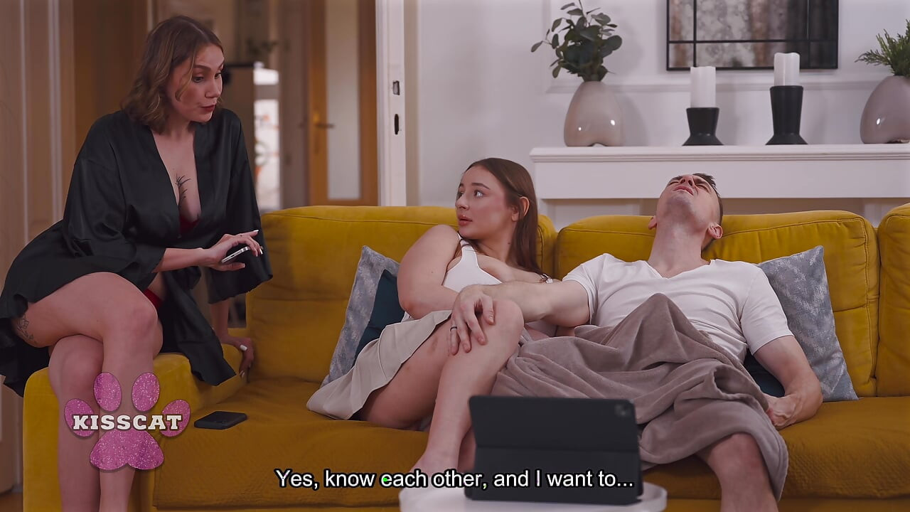 Step Catches Busty Amber Bloom Jerks Step Bro on Couch Spanks Her During Doggy