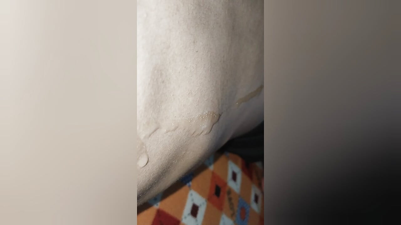 Βρες ξανά ένα μέρος να λουστείς με το σπέρμα σου
