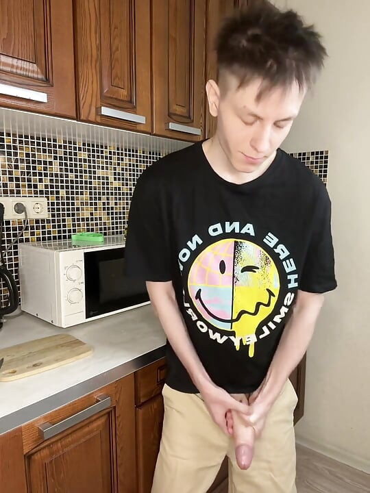 Unga Twinks Gushing Cum Delight