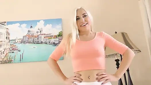 Xandra sixx pengen kontol ayah tiri pacarnya untuk bersandar- tante mesum dan gadis remaja