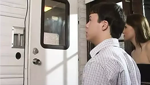 Ripped hunk licks sexy brunette's pussy before she rides him