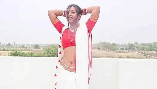 Sexy bhabhi devar ne flating karke pata liya uske baad puri raat kiya sex