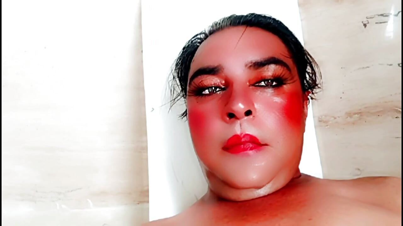 Pakistani Imran solo home