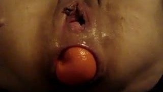 Lizzy 3オレンジの肛門