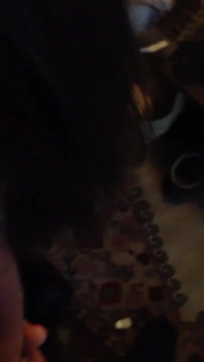 She sucks like a pro !!!