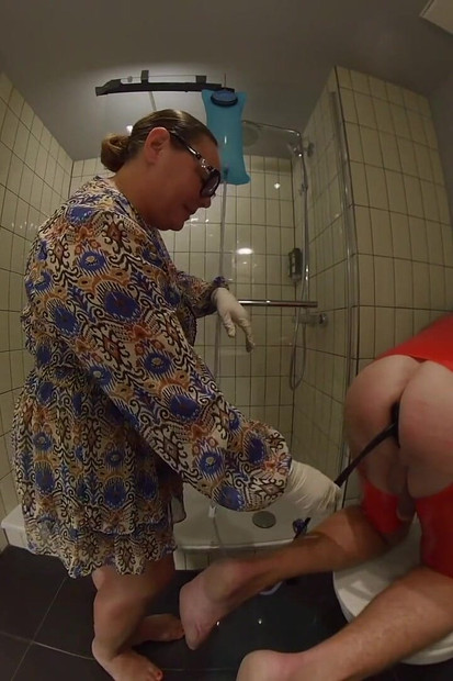 Dominatrix Älskarinna April - Älskarinna April mycket normal dag i Berlin