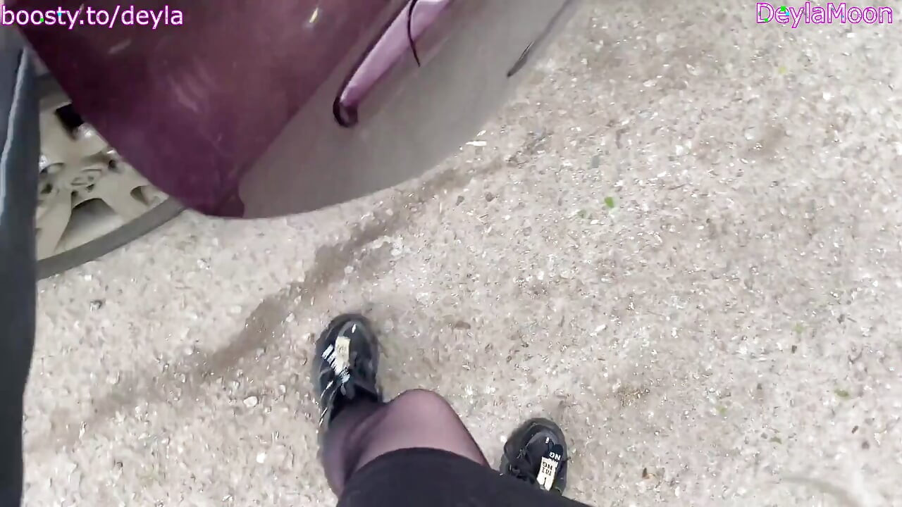 Masturbándose y corrida en un taxista le da 5 estrellas