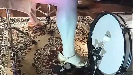 Practice Pedal Pumping Drums Set