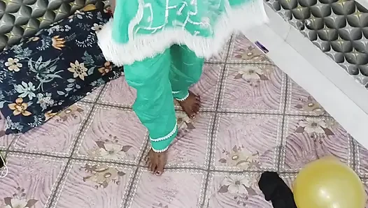 Asli gadis india green salwar dientot habis-habisan - rekaman seks