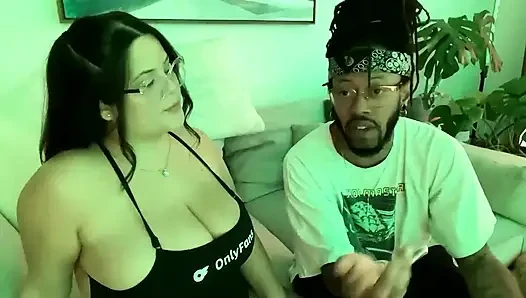 Live Stream with Dani Valentina