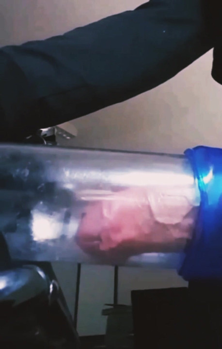 Big Dick slowmo jerking